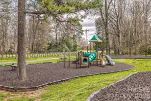 34 Old Post Rd, Lake Wylie, SC 29710 - Photo 29