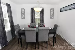 415 Pinecroft Ln, Spencer, NC 28159 - Photo 5