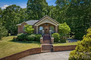 405 Golfview Ct, Lenoir, NC 28645 - Photo 3