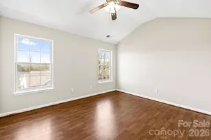 8805 Firestreak Dr, Charlotte, NC 28216 - Photo 17