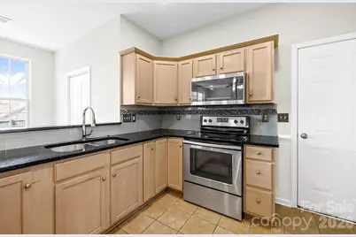 8805 Firestreak Drive, Charlotte, NC 28216 - Photo 11