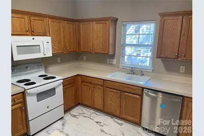 10913 Princeton Village Drive, Charlotte, NC 28277 - Photo 5