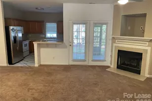 10913 Princeton Village Dr, Charlotte, NC 28277 - Photo 3