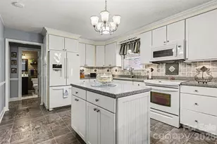 2199 Coddle Creek Hwy, Mooresville, NC 28115 - Photo 5