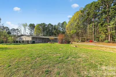 9516 Westmoreland Road, Cornelius, NC 28031 - Photo 5