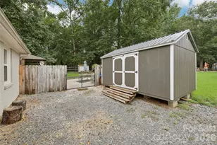 798 Pine Haven Cir, Clover, SC 29710 - Photo 35