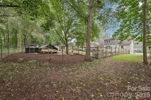798 Pine Haven Cir, Clover, SC 29710 - Photo 33