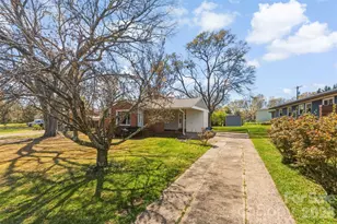 1213 E Park Dr, Gastonia, NC 28054 - Photo 3