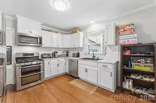 1213 E Park Dr, Gastonia, NC 28054 - Photo 9