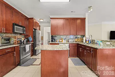 10529 Old Bridge Lane, Charlotte, NC 28269 - Photo 5