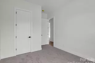 90 Summit Hill Rd, Hendersonville, NC 28791 - Photo 31