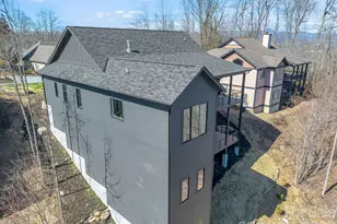 90 Summit Hill Rd, Hendersonville, NC 28791 - Photo 5