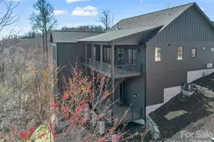 90 Summit Hill Rd, Hendersonville, NC 28791 - Photo 5