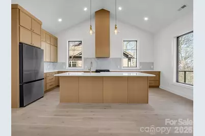 90 Summit Hill Road, Hendersonville, NC 28791 - Photo 17