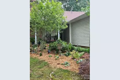 17 Marlwood Court #127, Asheville, NC 28804 - Photo 5