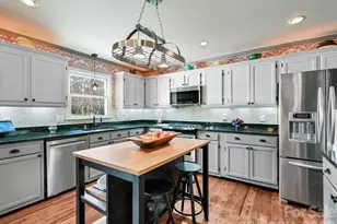 17 Marlwood Ct, Asheville, NC 28804 - Photo 21