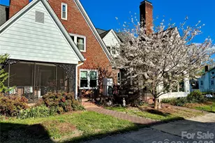 610 E Main St, Cherryville, NC 28021 - Photo 5