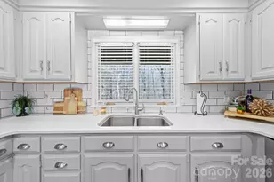 208 Falcon Dr, Concord, NC 28025 - Photo 17