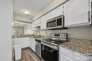 203 Heritage Pkwy, Fort Mill, SC 29715 - Photo 5