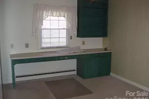 2402 Brantley Rd, Kannapolis, NC 28083 - Photo 15