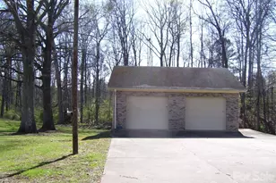 2402 Brantley Rd, Kannapolis, NC 28083 - Photo 3