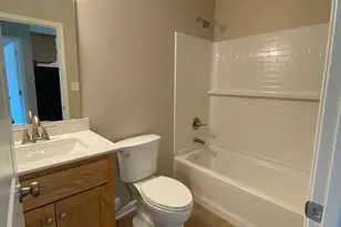 1961 Glen Manor Ct, Lincolnton, NC 28092 - Photo 9