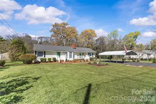 2517 Plum St, Charlotte, NC 28269 - Photo 7