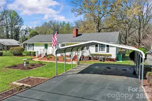 2517 Plum St, Charlotte, NC 28269 - Photo 3