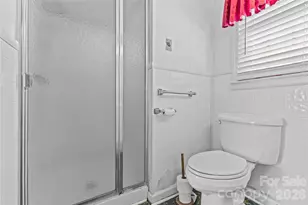 2517 Plum St, Charlotte, NC 28269 - Photo 25