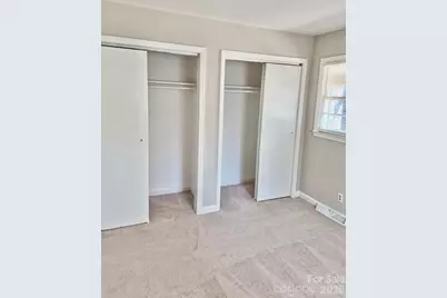 4105 Abbeydale Drive, Charlotte, NC 28205 - Photo 3