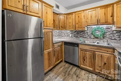 2636 Park Road #B, Charlotte, NC 28209 - Photo 3