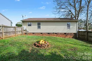 105 Chadwick Cir, Dallas, NC 28034 - Photo 21