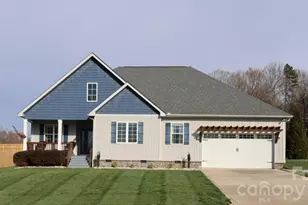 161 Wheatfield Dr, Statesville, NC 28677 - Photo 1