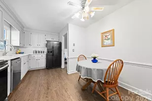 5221 Summer Gate Dr, Charlotte, NC 28226 - Photo 11