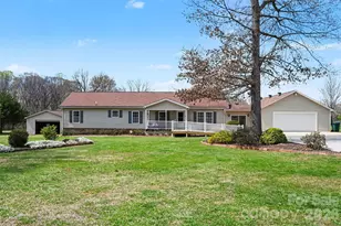 109 Beechwood Dr, Salisbury, NC 28147 - Photo 1