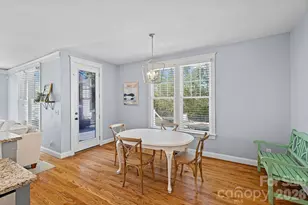 5595 Morris Hunt Dr, Fort Mill, SC 29708 - Photo 9