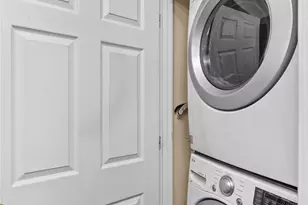 19843 Henderson Rd, Cornelius, NC 28031 - Photo 17