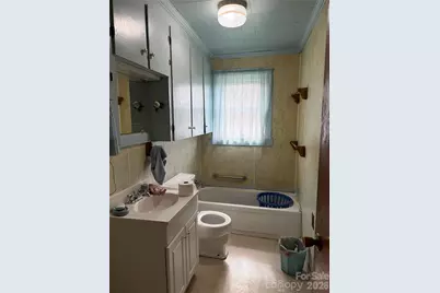 72 Alexander Road, Weaverville, NC 28787 - Photo 15