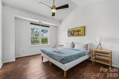 703 E 8th Street, Charlotte, NC 28202 - Photo 17