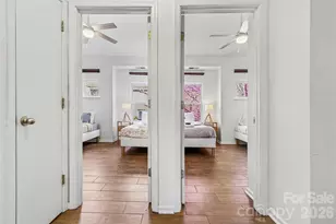 703 E 8th St, Charlotte, NC 28202 - Photo 19