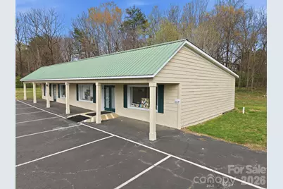 2504 Newton Drive, Statesville, NC 28677 - Photo 5