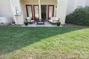 6106 Meadow Rose Ln, Charlotte, NC 28215 - Photo 11