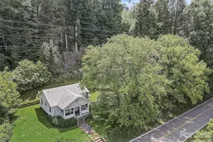 1820 Grapevine Rd, Marshall, NC 28753 - Photo 5