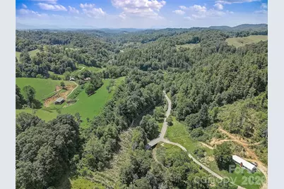 1820 Grapevine Road, Marshall, NC 28753 - Photo 3