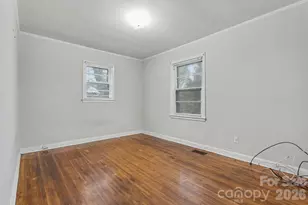 4164 Welling Ave, Charlotte, NC 28208 - Photo 15