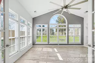 2529 Waters Vista Cir, Charlotte, NC 28213 - Photo 23