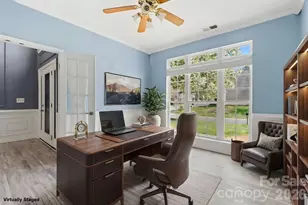 2529 Waters Vista Cir, Charlotte, NC 28213 - Photo 5