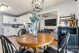 238 Wittenburg Springs Dr, Taylorsville, NC 28681 - Photo 17