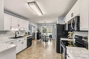 238 Wittenburg Springs Dr, Taylorsville, NC 28681 - Photo 19