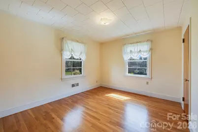 116 Crest Street, Mount Holly, NC 28120 - Photo 9